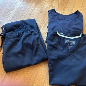 Grey's Anatomy Charcoal Scrub Set, Size Large, 2 tops, 1 pants